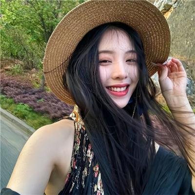 暗红